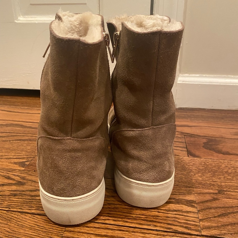 J/SLIDES Taupe Faux Fur & Suede Sneaker Booties 10 - Picture 5 of 6